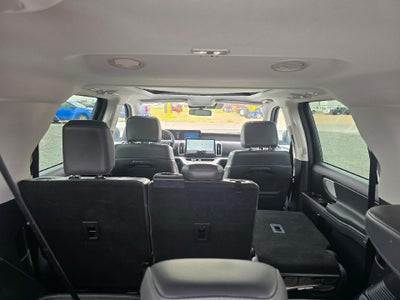 2025 Ford Expedition Max Active 4x4