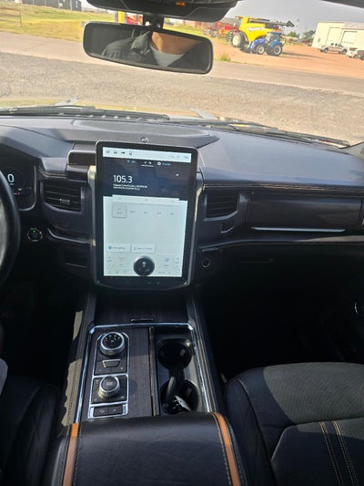 2022 Ford Expedition Platinum 4x4
