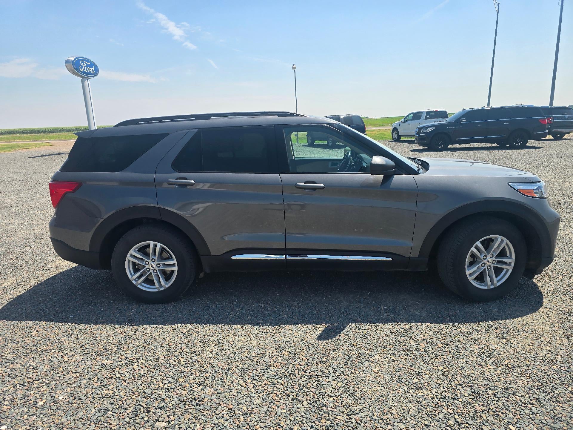 2022 Ford Explorer XLT 4WD