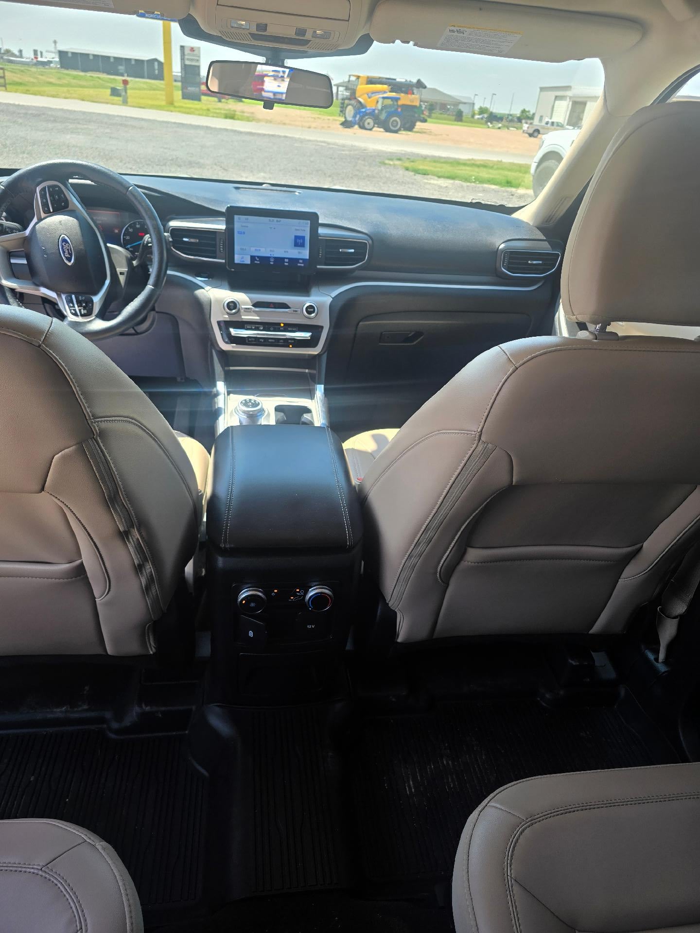 2022 Ford Explorer XLT 4WD