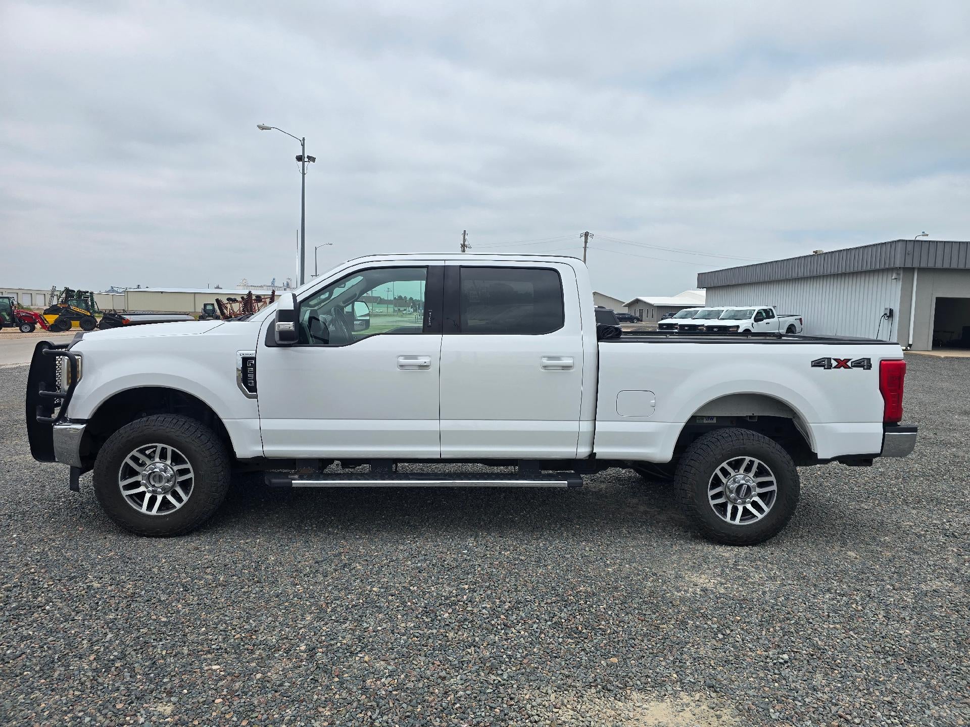 2019 Ford Super Duty F-250 SRW LARIAT 4WD Crew Cab 6.75' Box