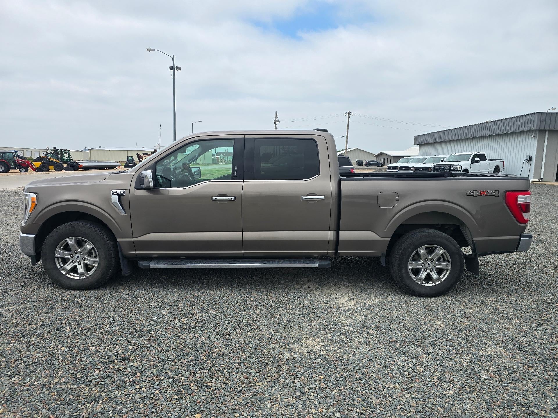 2021 Ford F-150 LARIAT 4WD SuperCrew 5.5' Box